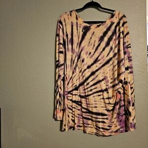 Torrid super soft shirt 2x tie dye